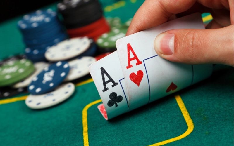 Một số mẹo chơi poker hay nhất giúp thắng lớn liền tay
